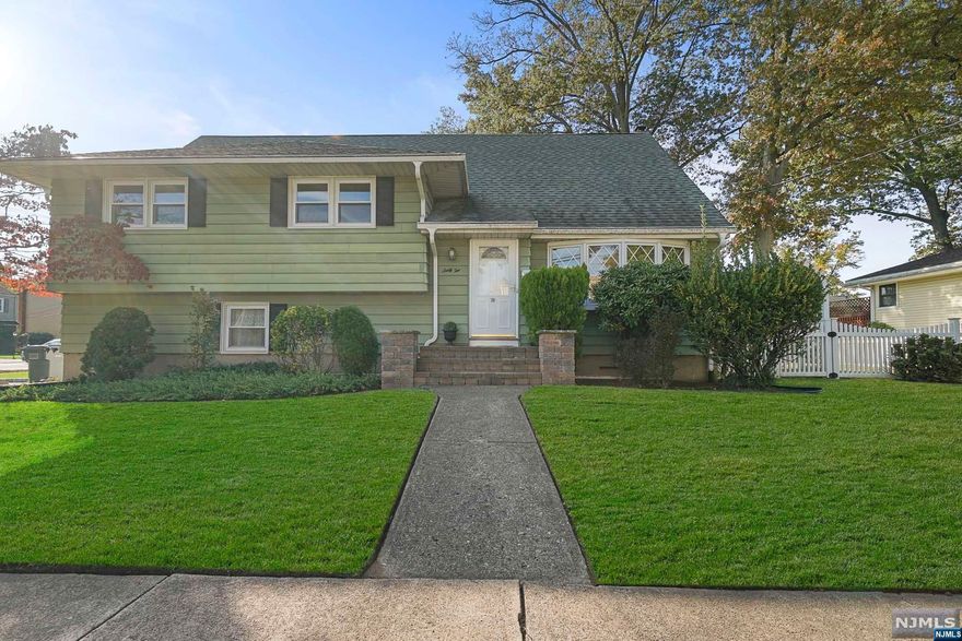 ...ALL FINAL OFFERS DUE MONDAY 10/30/23 by 3pm...Never been offered before...Wonderful opportunity for someone looking for a large Split Level home. Features: Living room with lots of natural light, Nice size Dining , Eat in Kitchen, Family rm with half bath. 2nd Floor offers Bedroom w/ attached 1/2 bath,2 additional bedrooms with Full bath. Top floor offers Spacious, Private, bedroom with exposed hardwood floor. Lower level includes Laundry and abundant storage. Highlights: 1 car garage, all Hardwood floors throughout, Carpeting just cleaned, Updated windows 2012 & 2014, Roof 2009, Furnace 2010, Central Air 2010. Wont Last! Home is being sold strictly "as is" condition. Home inspection for informational purposes only. Thank you.