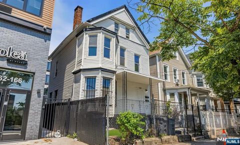 168 5th Street 2 Newark NJ 07107