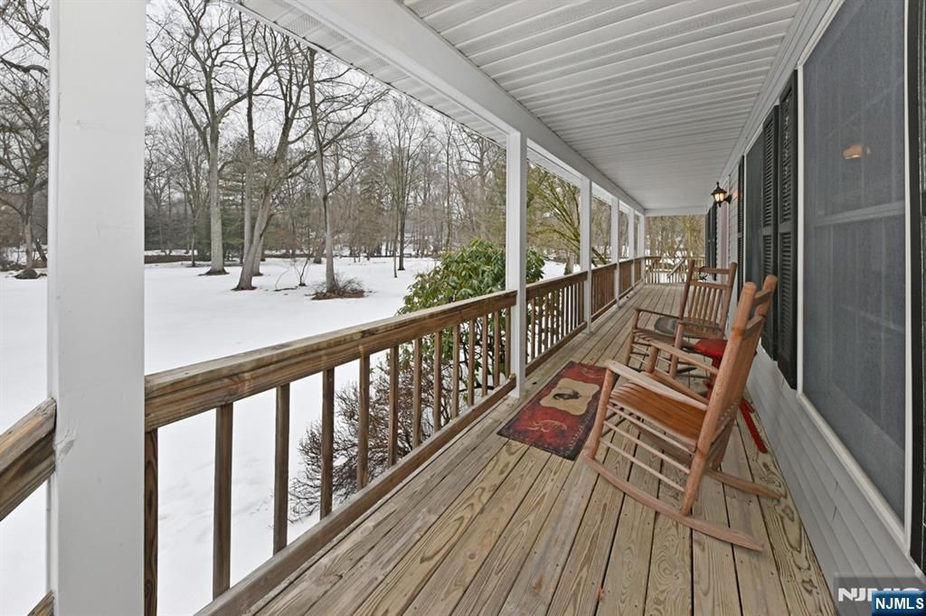 Photo of 468 Old Tappan Road, Old Tappan, NJ 07675 (MLS # 26005949)