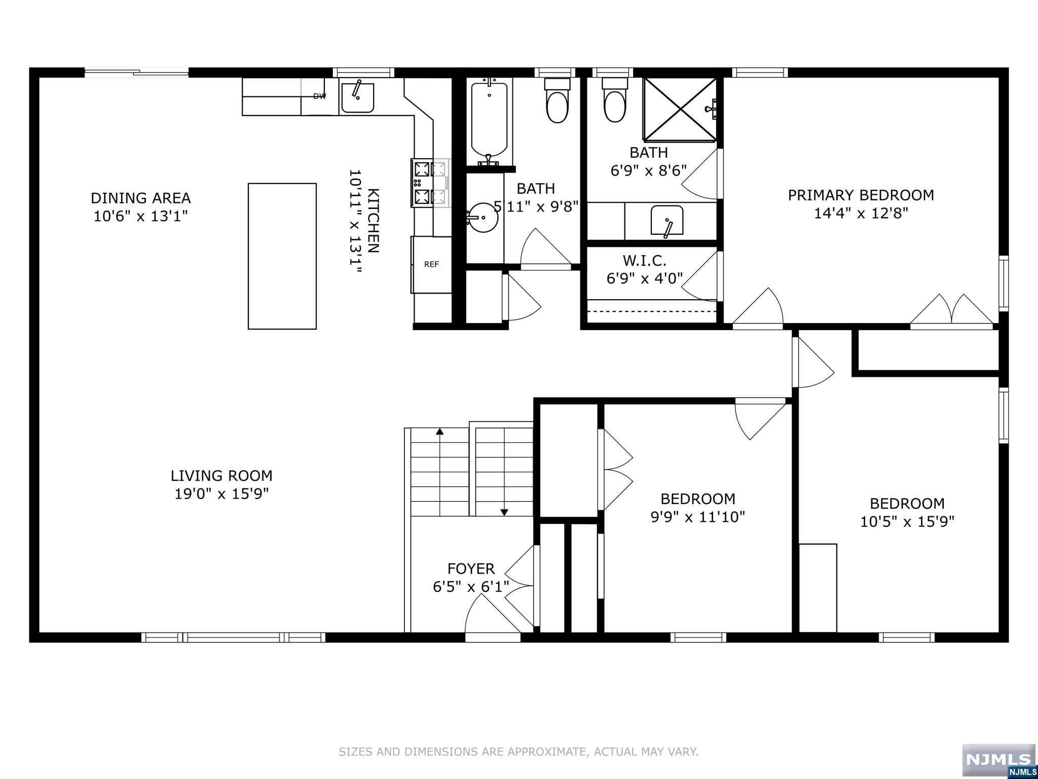 Main image without alt text