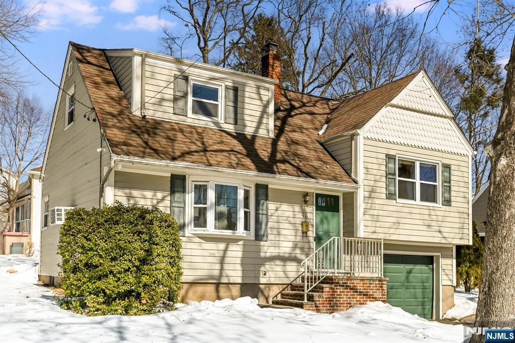 Photo of 42 Lenox Avenue, Dumont, NJ 07628 (MLS # 26003538)