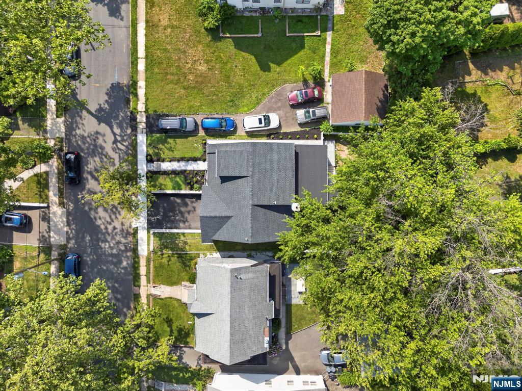 15 Elberta Road