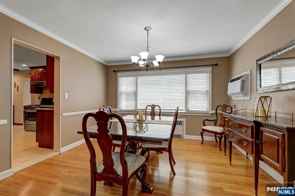 Hasbrouck Heights, New Jersey 07604, United States, 3 Bedrooms Bedrooms, ,2 BathroomsBathrooms,Residential,Active,166456