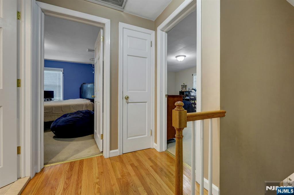 Hasbrouck Heights, New Jersey 07604, United States, 3 Bedrooms Bedrooms, ,2 BathroomsBathrooms,Residential,Active,166456