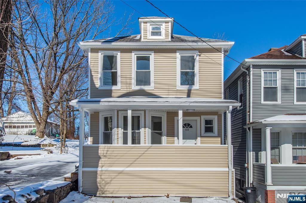 Property for Sale at 419 Central Avenue, Haledon, New Jersey - Bedrooms: 3 
Bathrooms: 1 
Rooms: 7  - $499,000