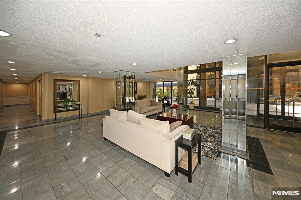 316 Prospect Avenue 9E