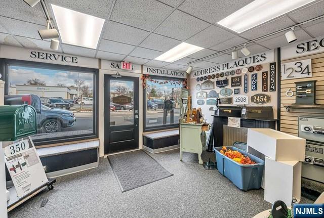 10 W Prospect Street 1