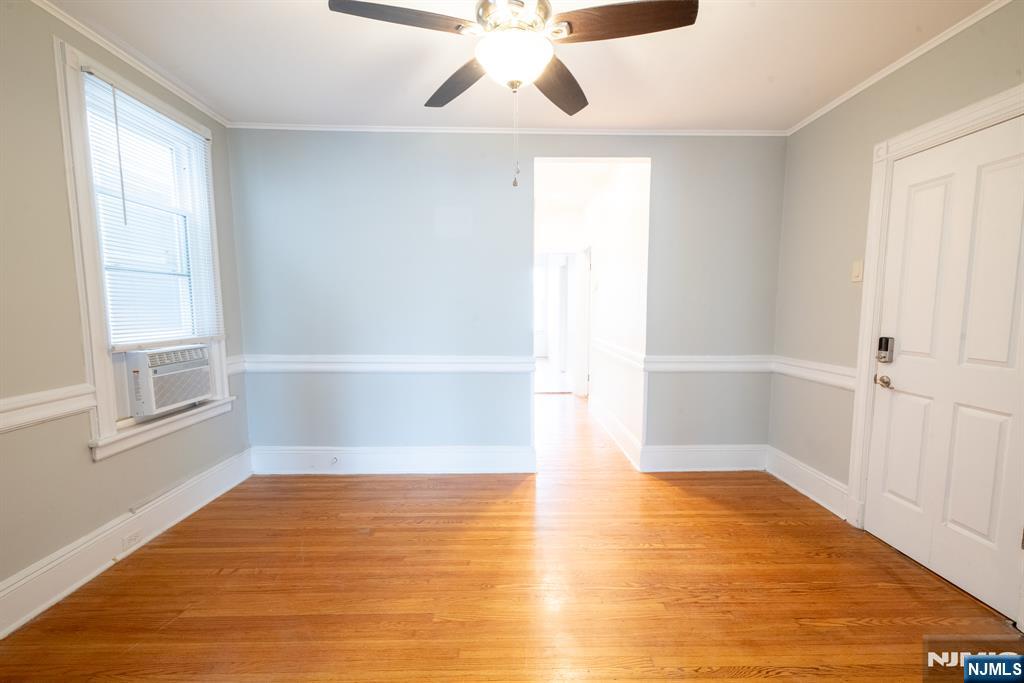 128 Oak Street 2