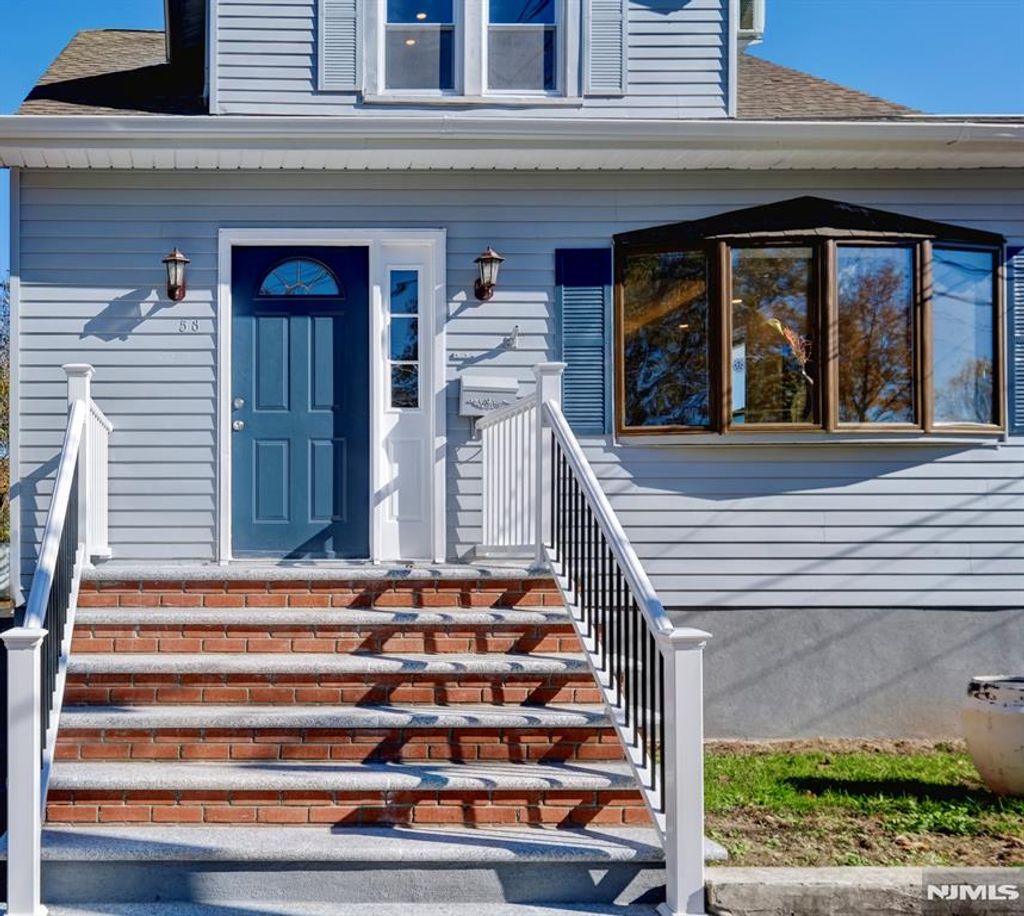 Photo of 58 Zeliff Avenue, Little Falls, NJ 07424 (MLS # 26009368)