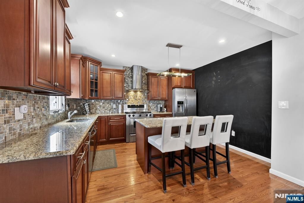 Photo of 520 Prospect Place, Lyndhurst, NJ 07071 (MLS # 26016935)