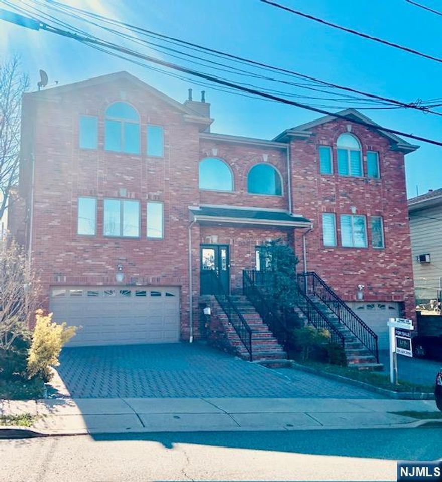 Well built by a reputable builder on 75X100 lot with true 2 car garage. This house features 4Bedrooms + bonus room on 1st floor with fire place which can be used as an office or family room. It has a 9 feet ceiling, large living room with open layout, walk out patio, granite /marble kitchen & bathrooms, and 2 fire places! Master bedroom features with walk-in closet jacuzzi with separate shower and a fire place with lots of windowsâ€¦ Conveniently located with easy excess to Rt.46. Must See!!!