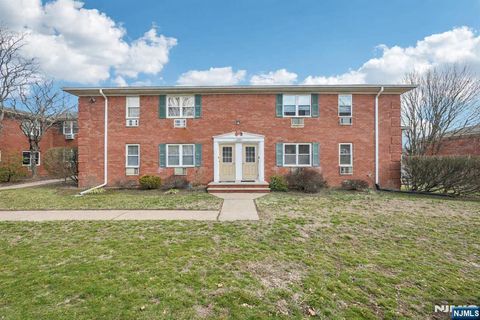 1150 Valley 1B Wayne NJ 07470