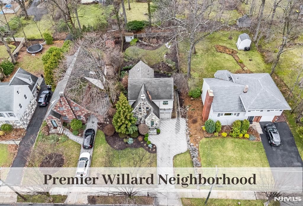 Photo of 446 Upper Boulevard, Ridgewood Village, NJ 07450 (MLS # 26006070)