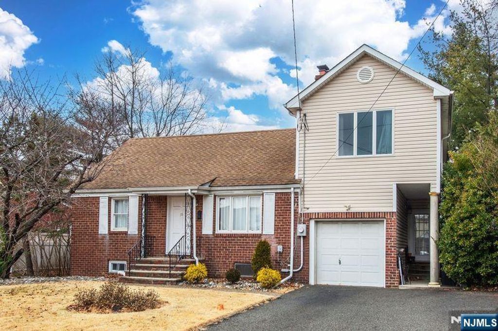 Photo of 35 Taggart Way, Saddle Brook, NJ 07663 (MLS # 26004804)