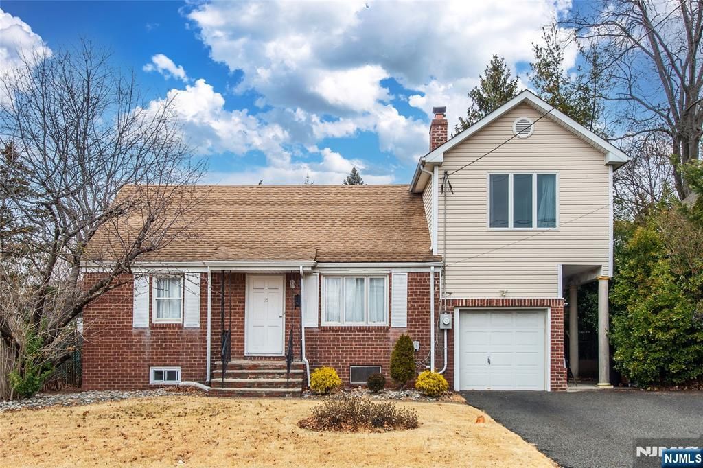 Photo of 35 Taggart Way, Saddle Brook, NJ 07663 (MLS # 26004804)