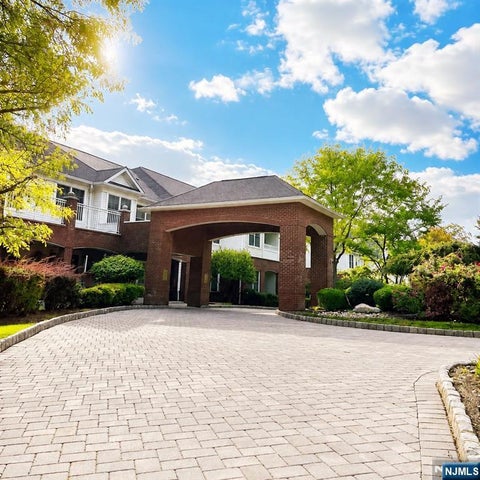 Photo of 80 Ridgewood Road #107, Twp of Washington, NJ 07676 (MLS # 26037534)