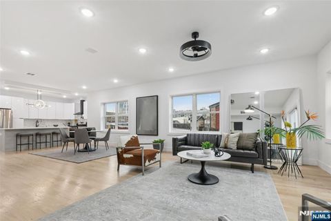 78 Beacon Avenue 2 Jersey City NJ 07306