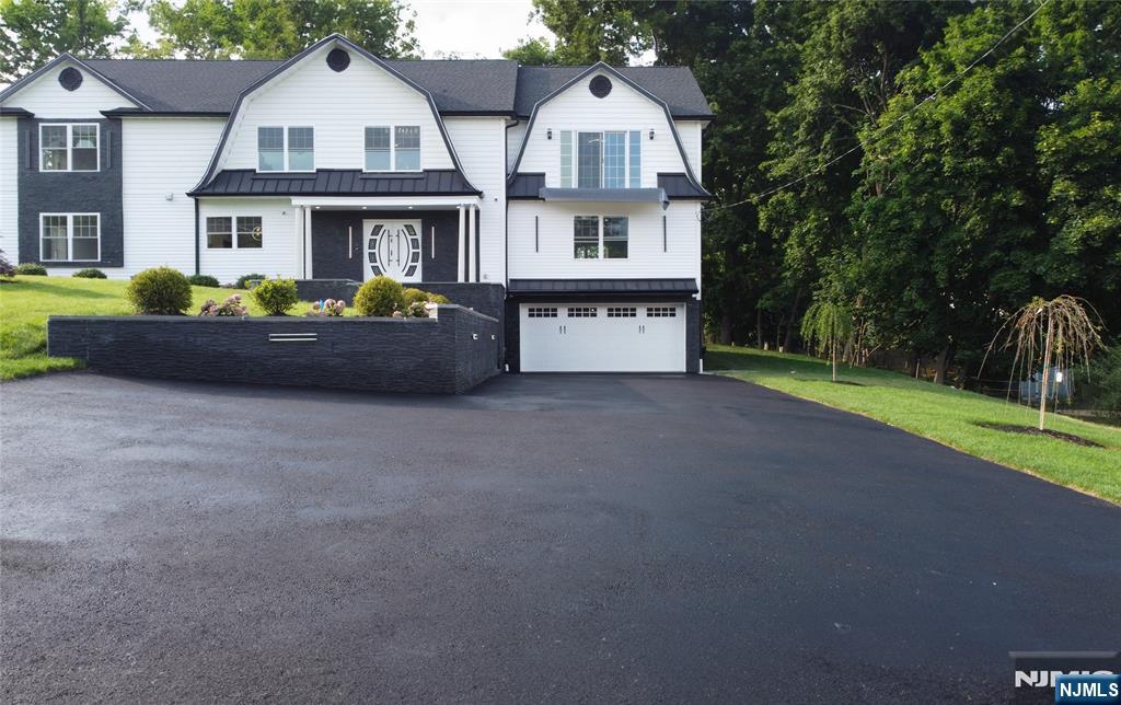 37 Overlook Avenue