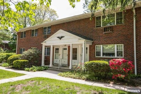 103 Washington Drive Ramsey NJ 07446