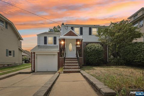 31 Thiem Avenue Rochelle Park NJ 07662