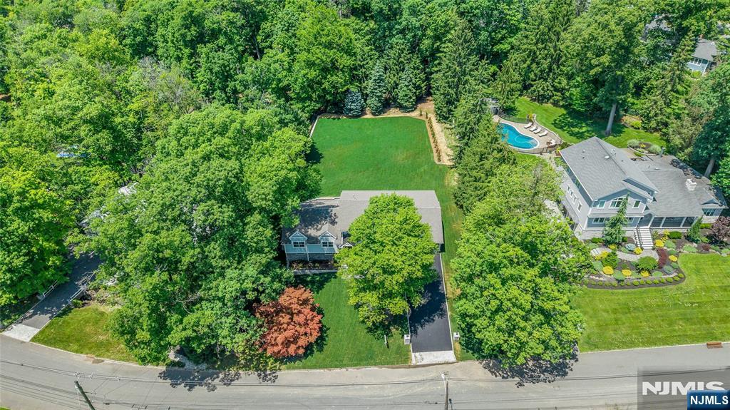 51 Brookside Terrace
