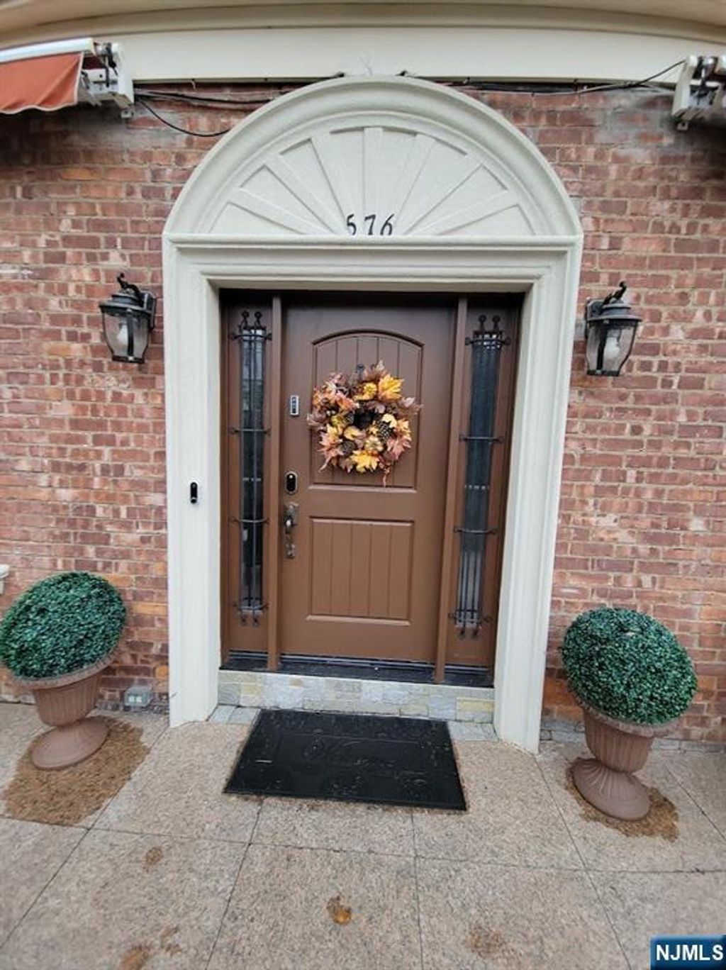 Photo of 576 Ridgeland Terrace, Englewood, NJ 07631 (MLS # 25040035)