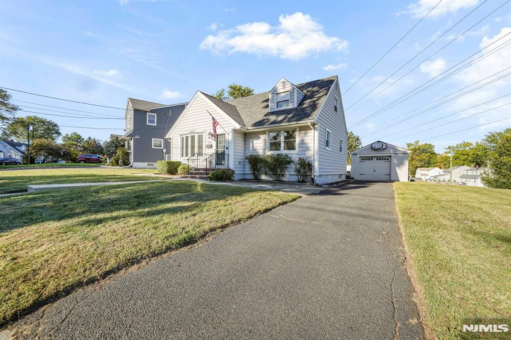 Photo of 40 Chadwick Drive, Nutley, NJ 07110 (MLS # 25037302)