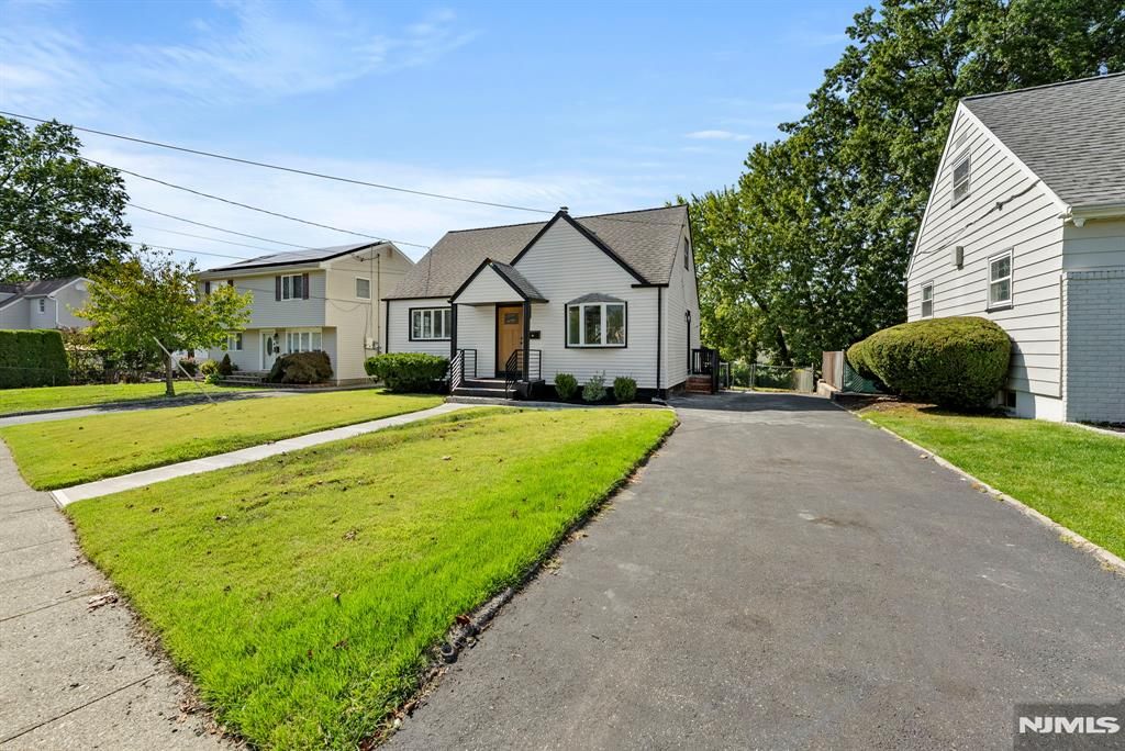 Photo of 93 Passaic Avenue, Belleville, NJ 07109 (MLS # 25041434)