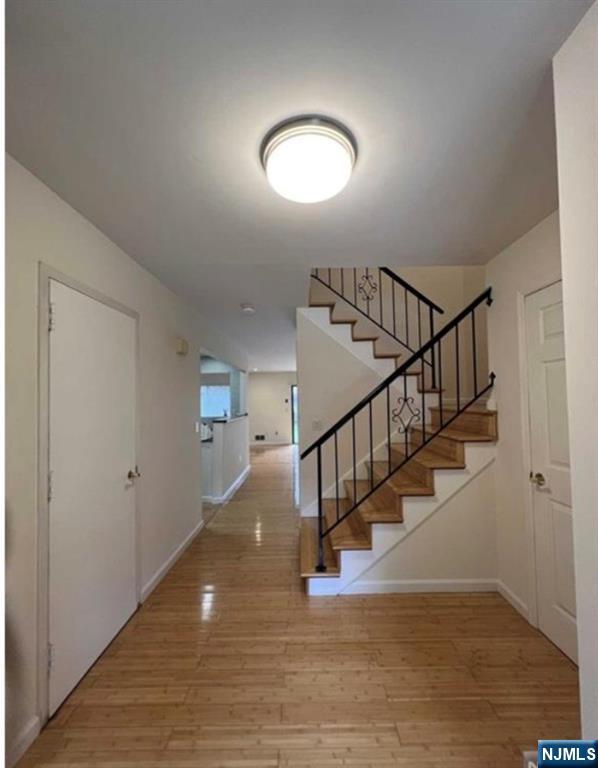 18 Linwood Avenue 18