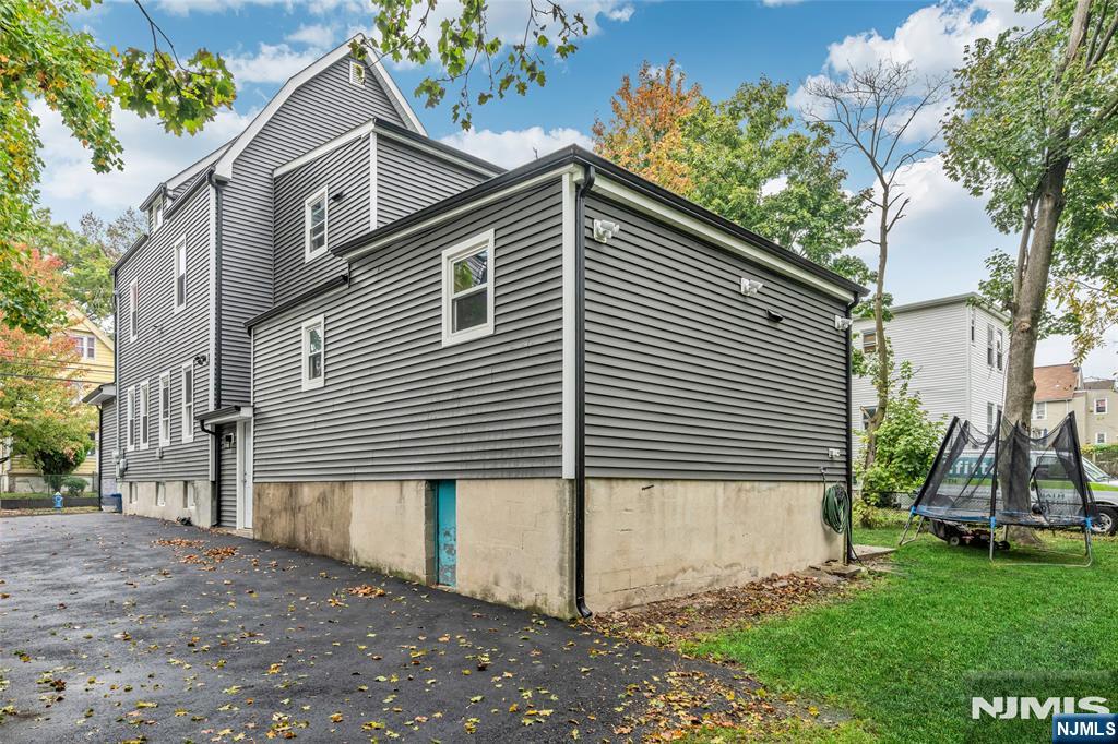 82 Watchung Avenue