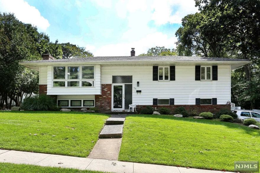 EXQUISITELY UPDATED WITH CONTEMPORARY FLAIR, THIS HOME HAS SO MUCH TO OFFER! ENTRY FOYER WELCOMES YOU IN TO A CREATIVELY DESIGNED, OPEN FLOOR PLAN. LARGE LIVING RM WITH WALL OF WINDOWS, FORMAL DINING RM WITH SLIDERS TO REAR YARD. GORGEOUS COOK'S KITCHEN W/CENTER ISLAND & STAINLESS APPLIANCES. MASTER BEDRM, NEW MASTER BATH, HUGE CUSTOM CLOSET + FULL CLOSET, 2 ADDITIONAL BEDRMS--BOTH W/LG CLOSETS. NEW, IN PROGRESS, MAIN BATH, GLEAMING HARDWOOD FLOORS COMPLETE MAIN LEVEL. LOWER LEVEL OFFERS LARGE FAMILY RM W/BRICK, WOOD BURNING FIREPLACE. FULL LAUNDRY RM, ACCESS TO OVERSIZED 2-CAR GARAGE & PLENTY OF STORAGE. IT DOES NOT END THERE!... BACKYARD OASES AWAITS YOU! IN-GROUND POOL W/ NEW LINER & LIGHTING. NEW BRICK PAVER PATIO, WALKWAYS & POOL AREA GIVE YOU A COUNTRY CLUB FEEL! PLENTY OF YARD SPACE + LARGE SHED. THIS HOME HAS ALSO BEEN UPDATED W/NEW WINDOWS & INTERIOR DOORS W/CUSTOM HARDWARE. CLOSE TO SCHOOLS, TRANSPORTATION, TOWN, DINING & SHOPPING, MAKE THIS HOME YOUR PERFECT CHOICE!