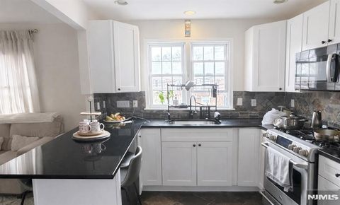 Photo of 130 Clinton, Bergenfield, NJ 07621 (MLS # 26010479)