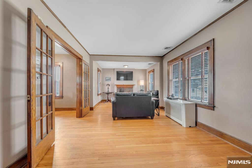 263 Franklin Avenue