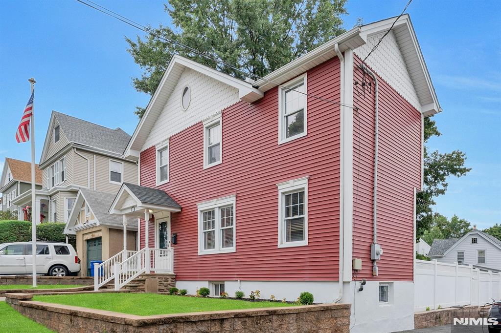 263 Franklin Avenue