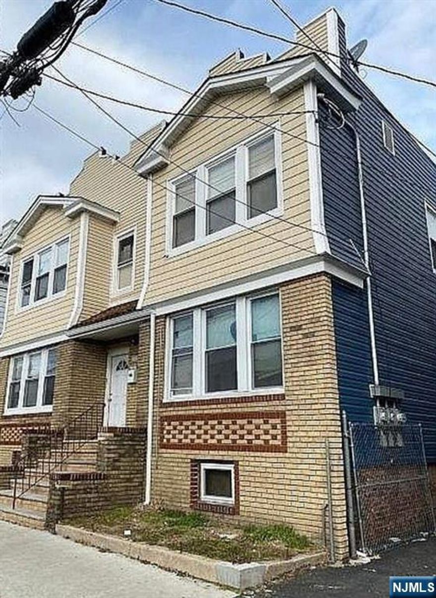 Escape the bustle of Irvington life and come home to this 3-bedroom apartment boasting 2 bathrooms spacious closets, and an updated kitchen. Situated in the heart of Irvington, bordering Newark, is a commuter's paradise with a 5-minute walk to the NJ Transit and Amtrak trains. Residents can also reach Newark Airport (EWR) in a 10-minute drive or get to NYC in under 25 minutes. If you prefer local activities, enjoy the local parks, and Seton Hall Law, Rutgers, and NJIT, this apartment is perfect for anyone who is looking for the convenience of city life, the luxury of space, and the exclusivity of privacy.