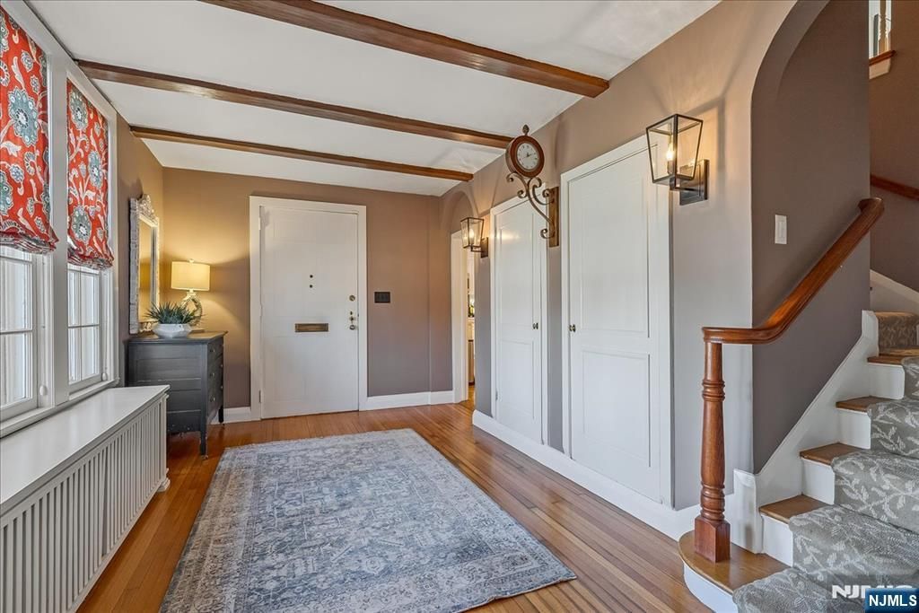 Photo of 51 Afterglow Avenue, Verona, NJ 07044 (MLS # 26007346)