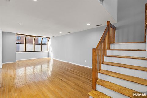Photo of 319 Gorge Road #6, Cliffside Park, NJ 07010 (MLS # 26011907)