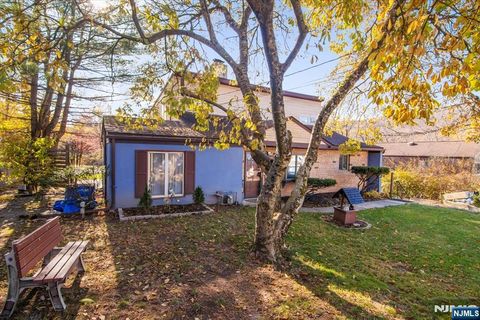 Photo of 11 Bushwick Lane, West Milford, NJ 07480 (MLS # 25039412)