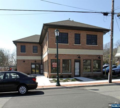 Photo of 204 Warren Avenue, Ho-Ho-Kus, NJ 07423 (MLS # 26024831)