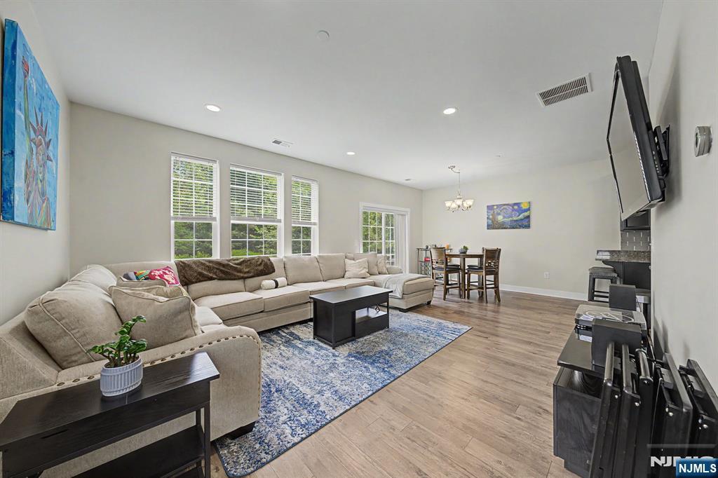 411 Parkview Lane