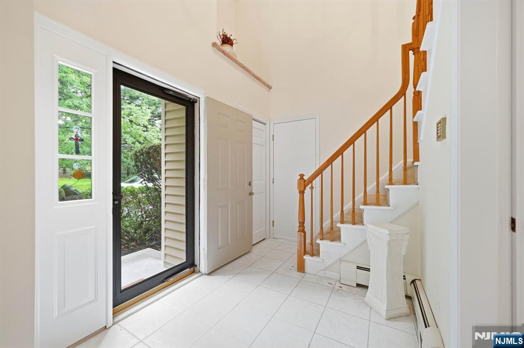 5 Valen Court 1