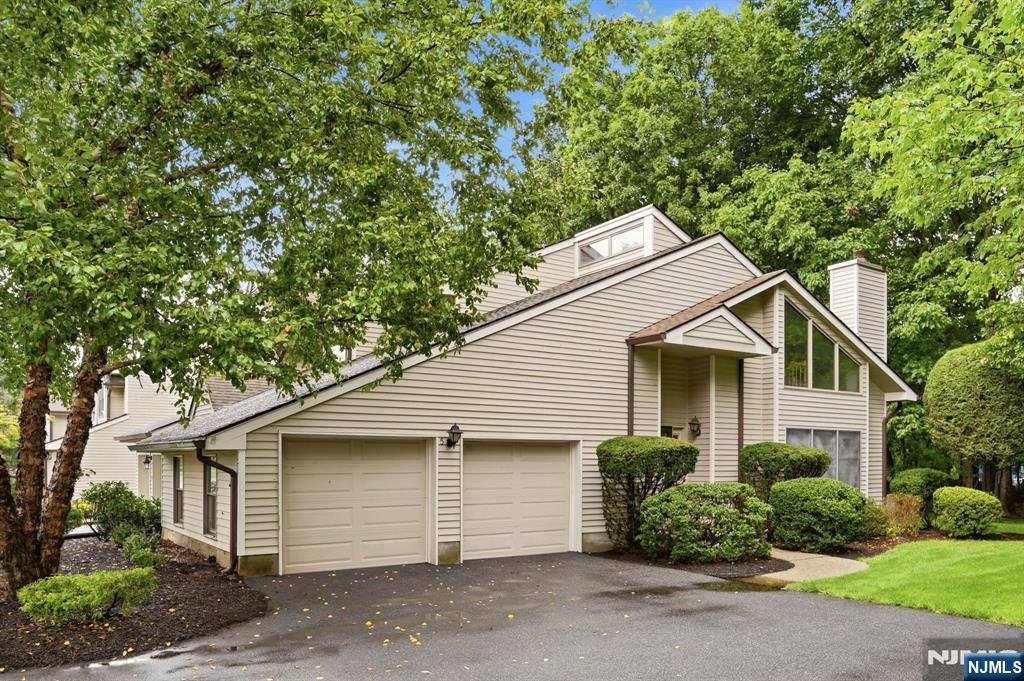 5 Valen Court 1