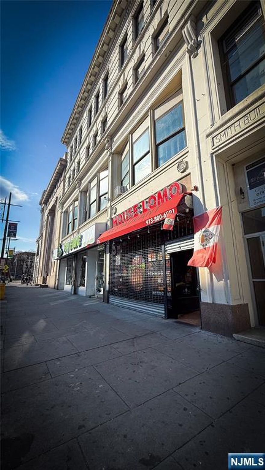 Business-only sale. Well- established restaurant locat3ed in a high-visibility Market Street corridor with strong pedestrian and local traffic. Sales include existing kitchen equipment, fixtures, and customer base. Turnkey opportunity for a owner -operator or experienced restaurateur to continue operations or itroduce a new concept inn a prime Paterson location. Lease terms available upon request.