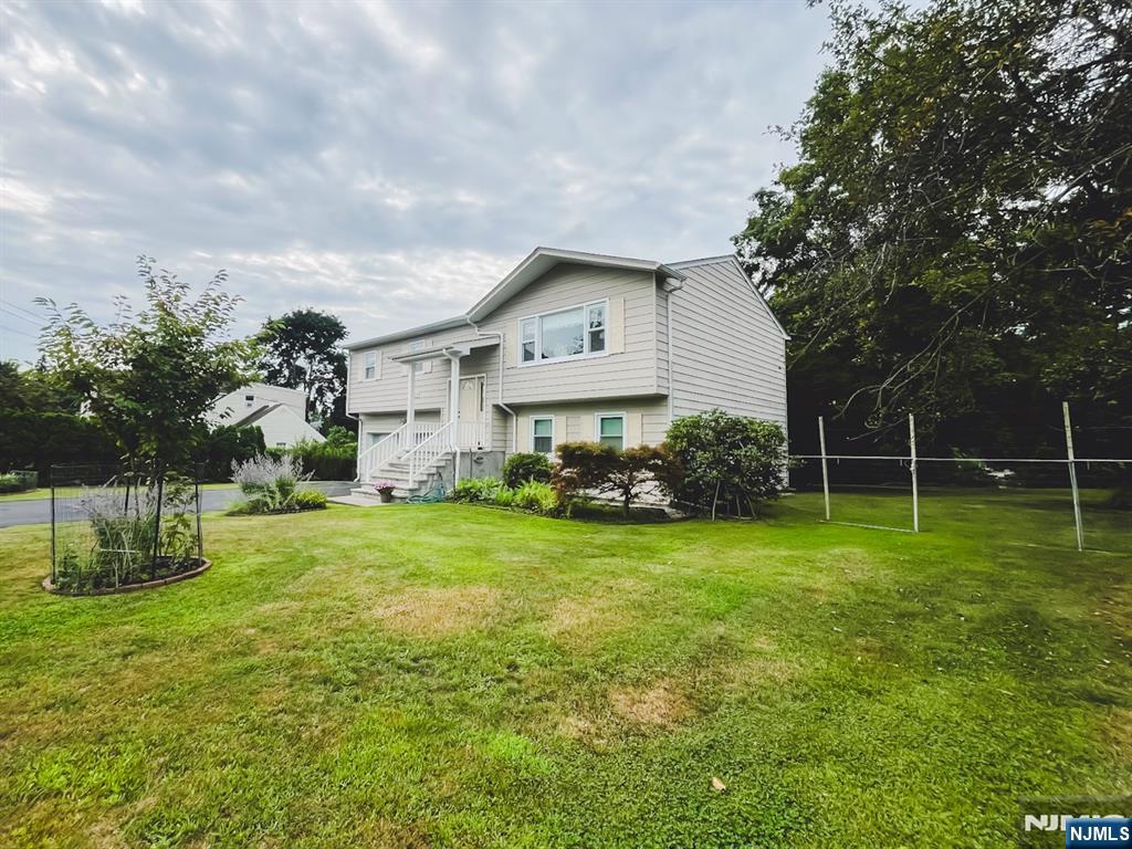34 Bohnert Place