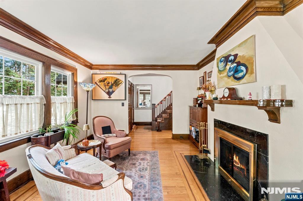 495 Edgewood Place