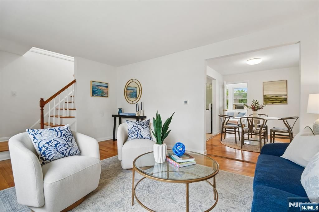 Photo of 26 Rutgers PL, Bloomfield, NJ 07003 (MLS # 26017918)