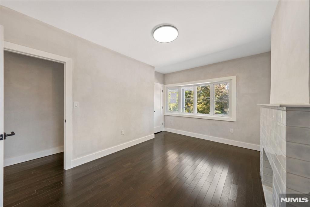 561 Grand Avenue