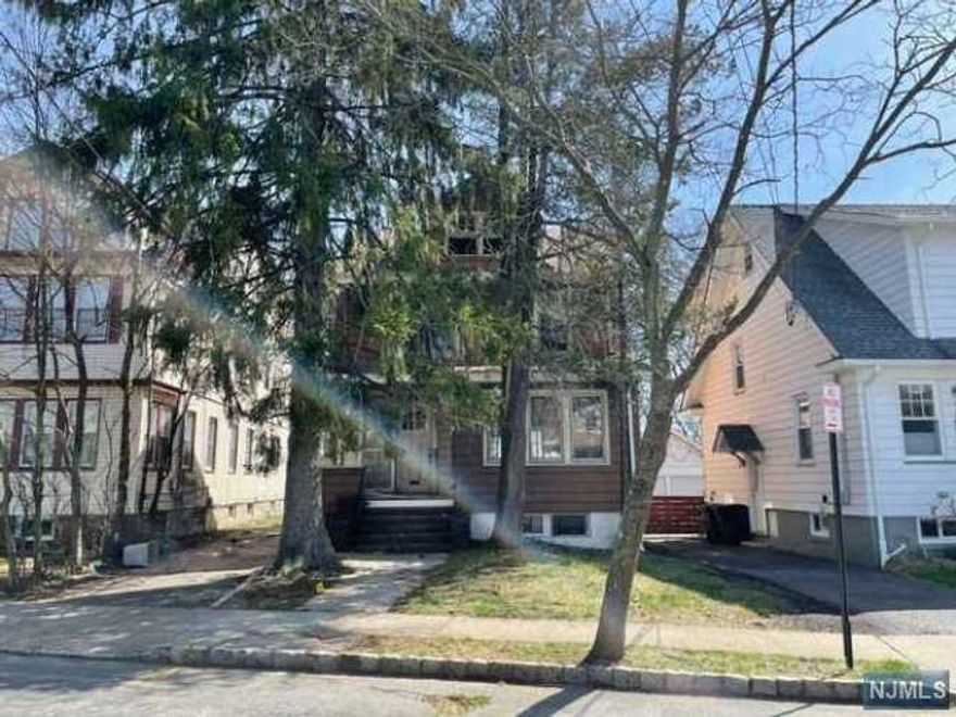 Great investment opportunity ! Investor special , This sale is strictly "as-is." Buyer to do own due diligence. Buyer to be responsible for town required inspections to close.