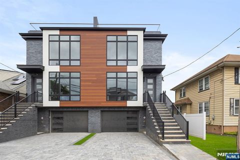 93 Crescent Avenue 93 Cliffside Park NJ 07010