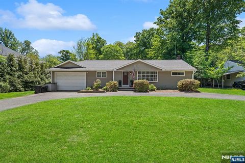 Photo of 777 Washington Avenue, Twp of Washington, NJ 07676 (MLS # 26020379)